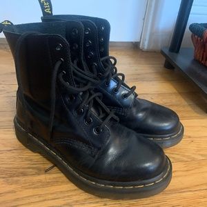 Dr. Martens 1460 Combat Boot